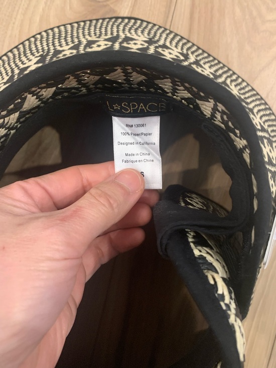 L*Space Sorrento Hat Black One Size